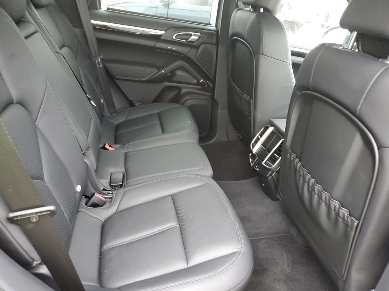 2014 Porsche Cayenne VIN: WP1AF2A23ELA31729 Lot: 91236835