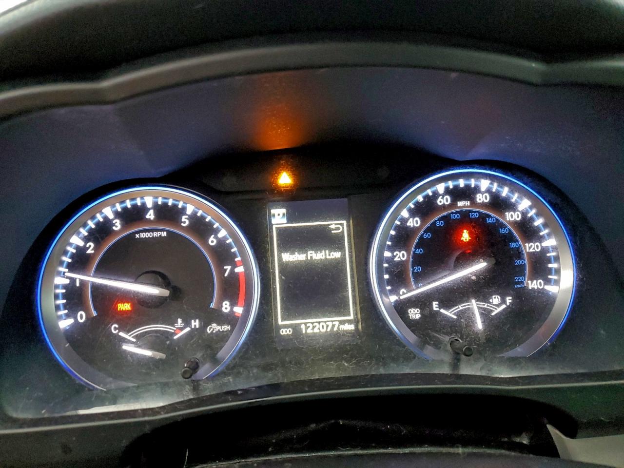 2018 Toyota Highlander Se VIN: 5TDJZRFH1JS555601 Lot: 94289625