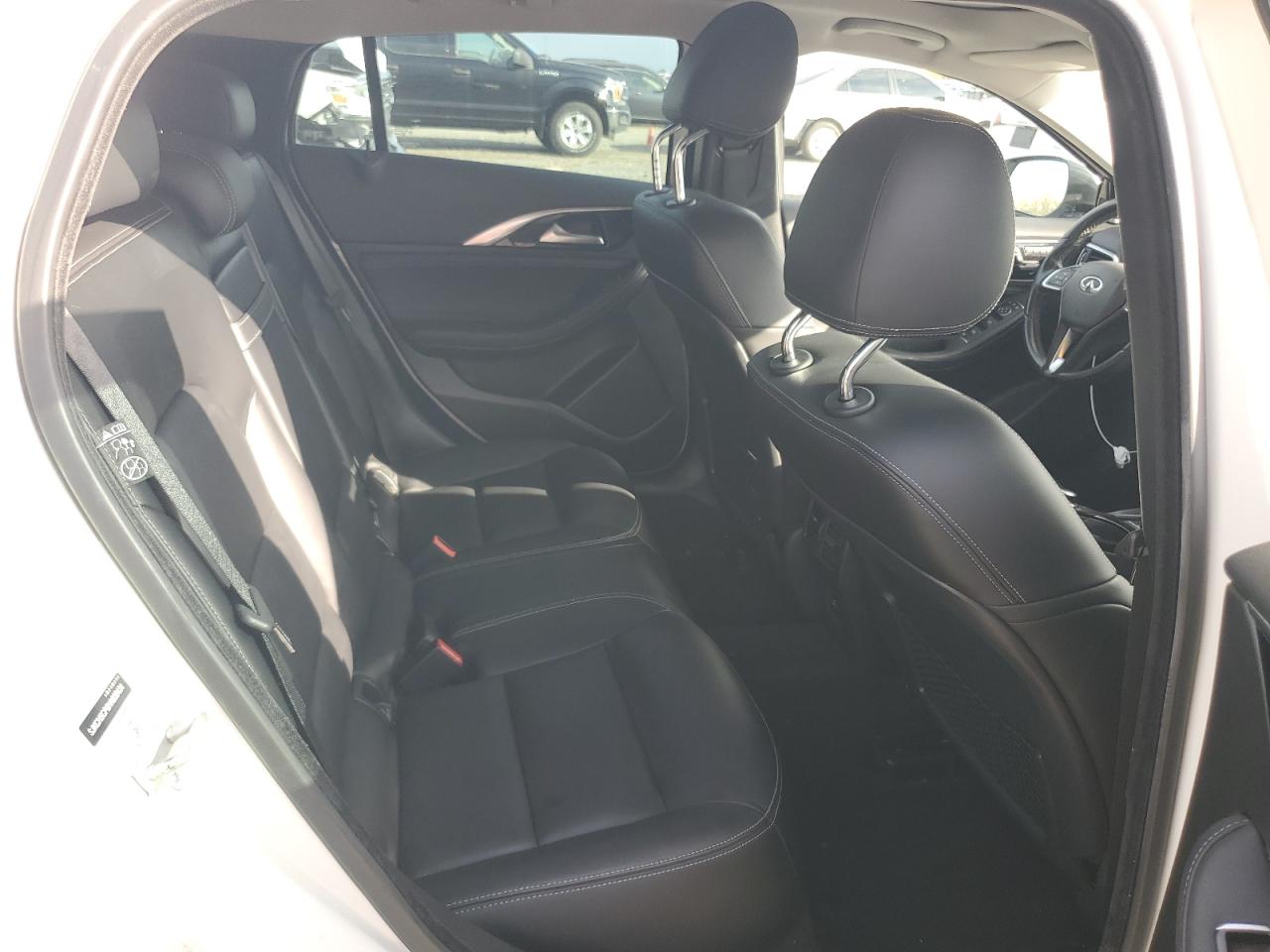 2017 Infiniti Qx30 Base VIN: SJKCH5CP8HA039434 Lot: 93059985