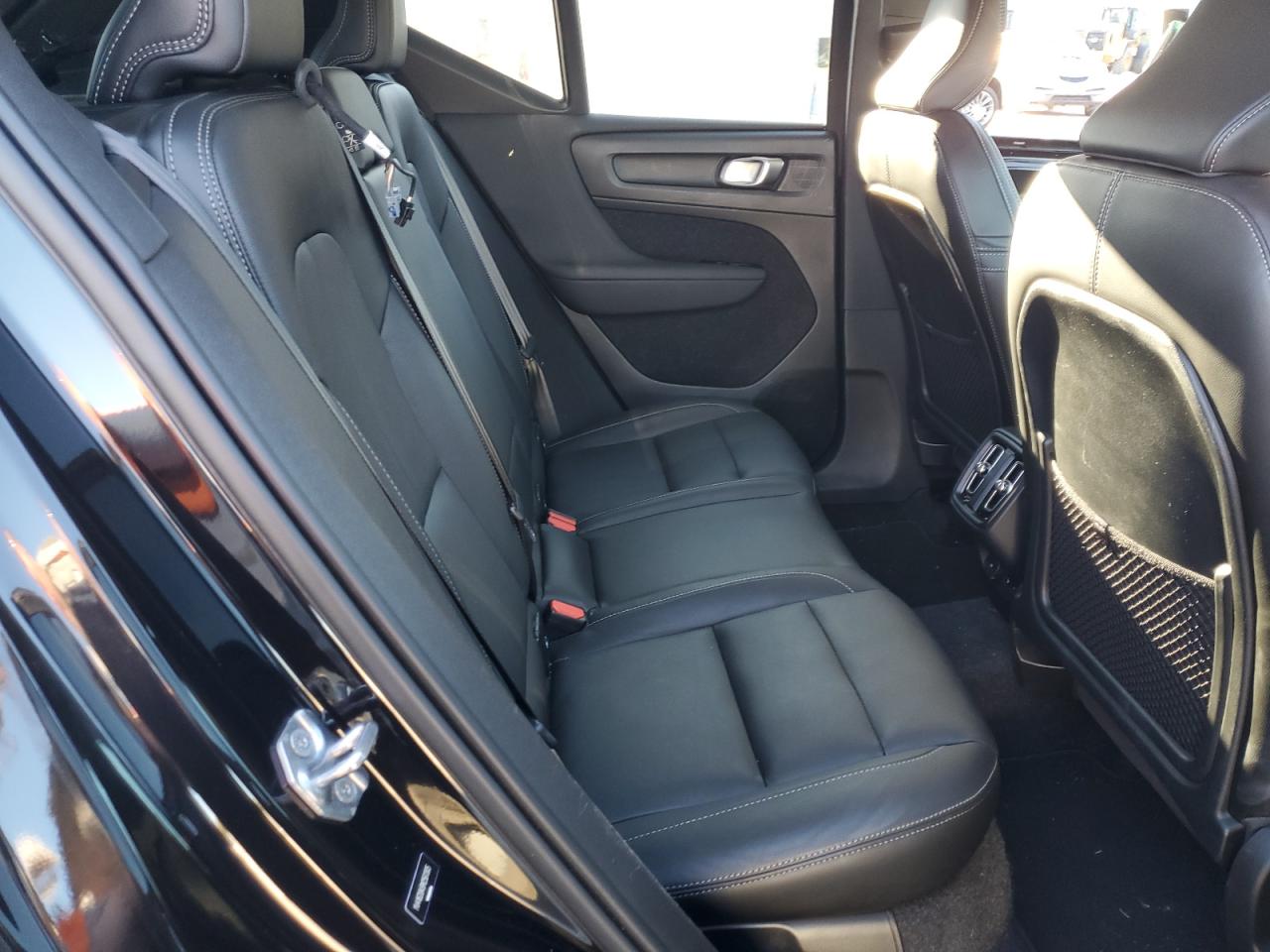 2021 Volvo Xc40 T5 Momentum VIN: YV4162UK6M2561305 Lot: 91883385