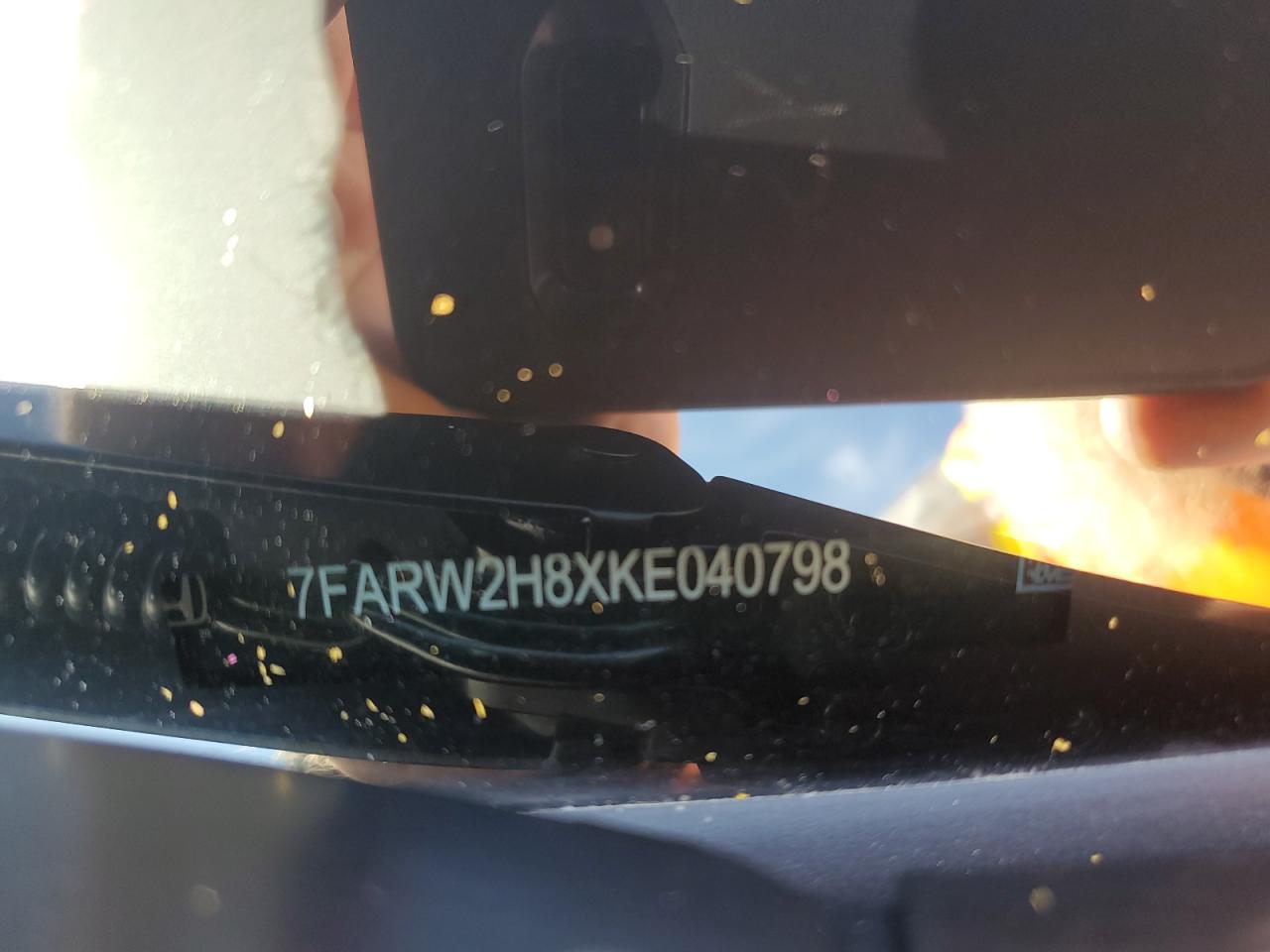 2019 Honda Cr-V Exl VIN: 7FARW2H8XKE040798 Lot: 91432065