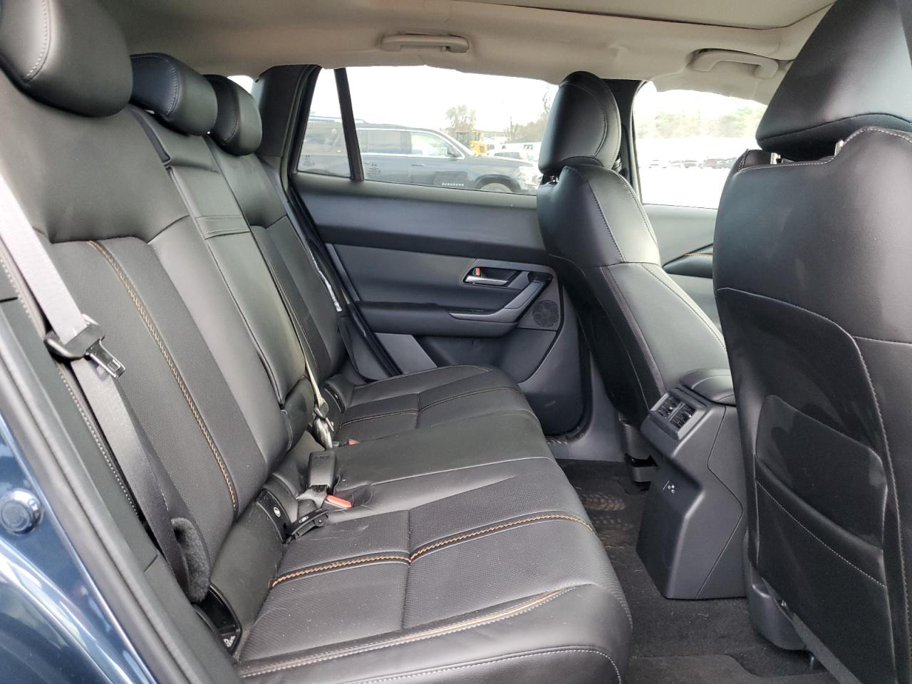 2025 Mazda Cx-50 Premium VIN: 7MMVAADWXSN116464 Lot: 92504645