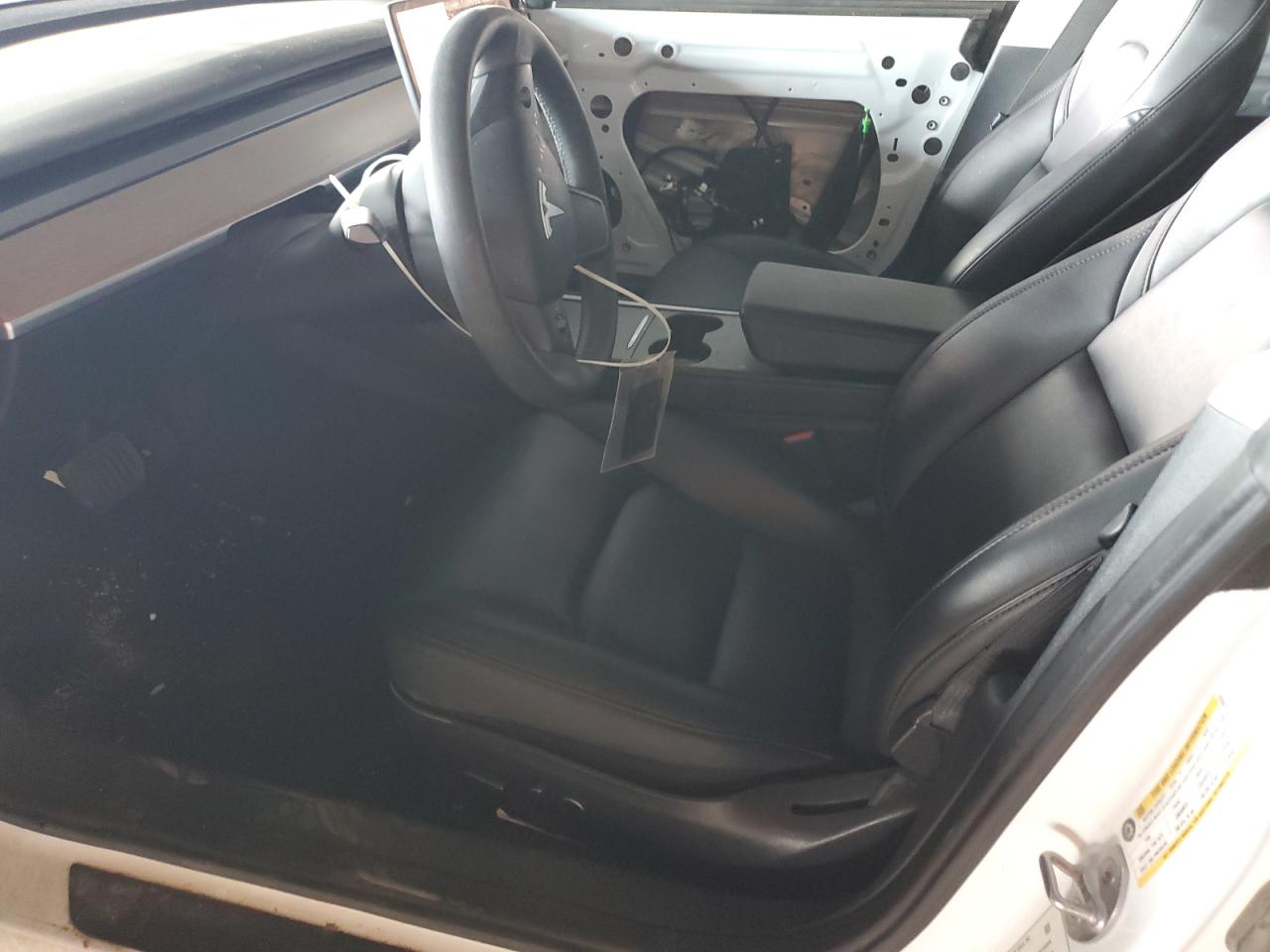 2022 Tesla Model 3 VIN: 5YJ3E1EB1NF157043 Lot: 92503135