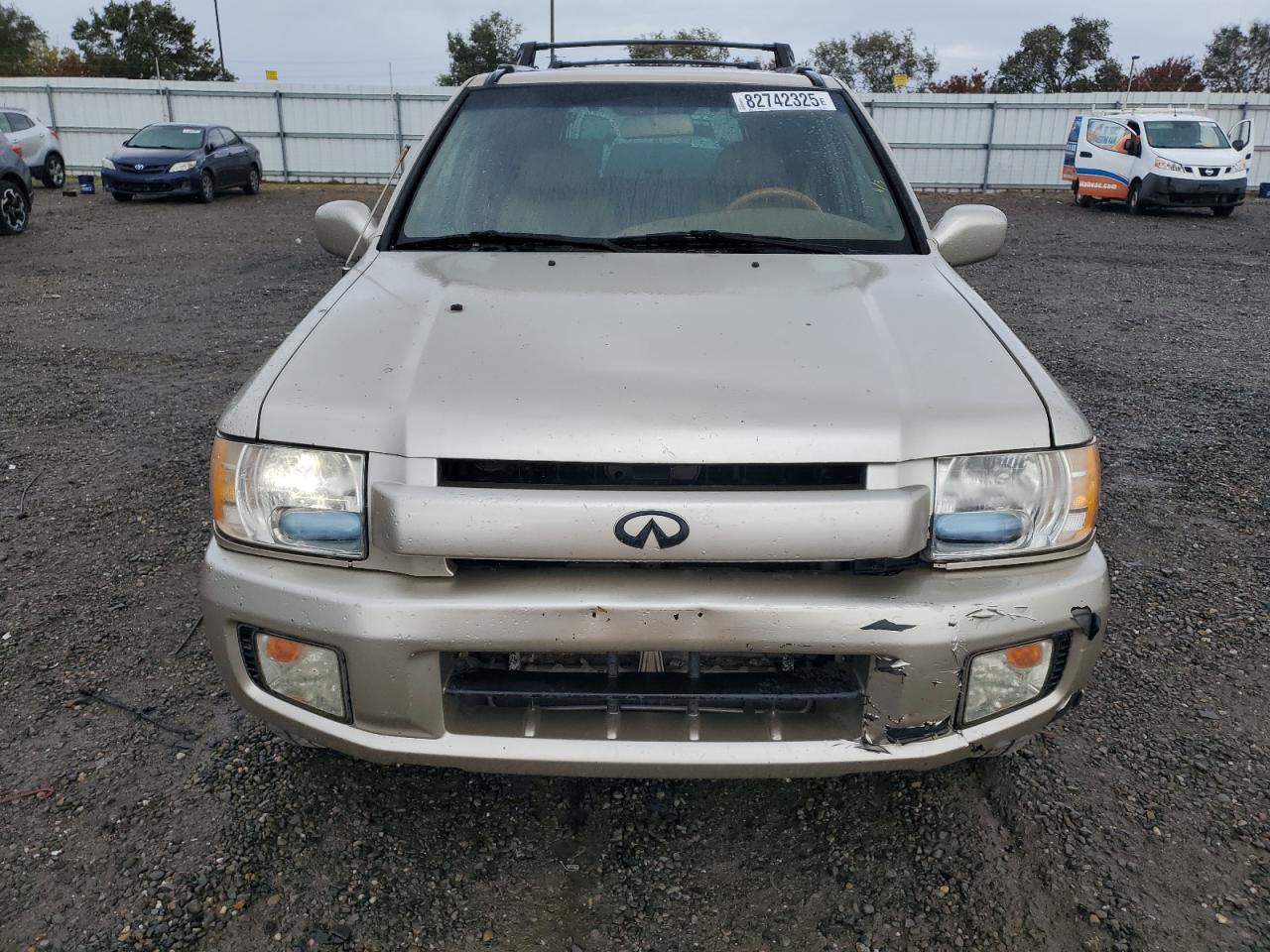2001 Infiniti Qx4 VIN: JNRDR07Y01W106076 Lot: 82742325