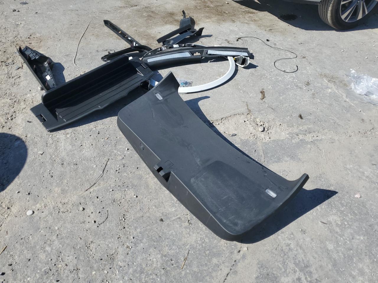 2020 Cadillac Xt6 Platinum Premium Luxury VIN: 1GYKPERS9LZ110514 Lot: 93075935