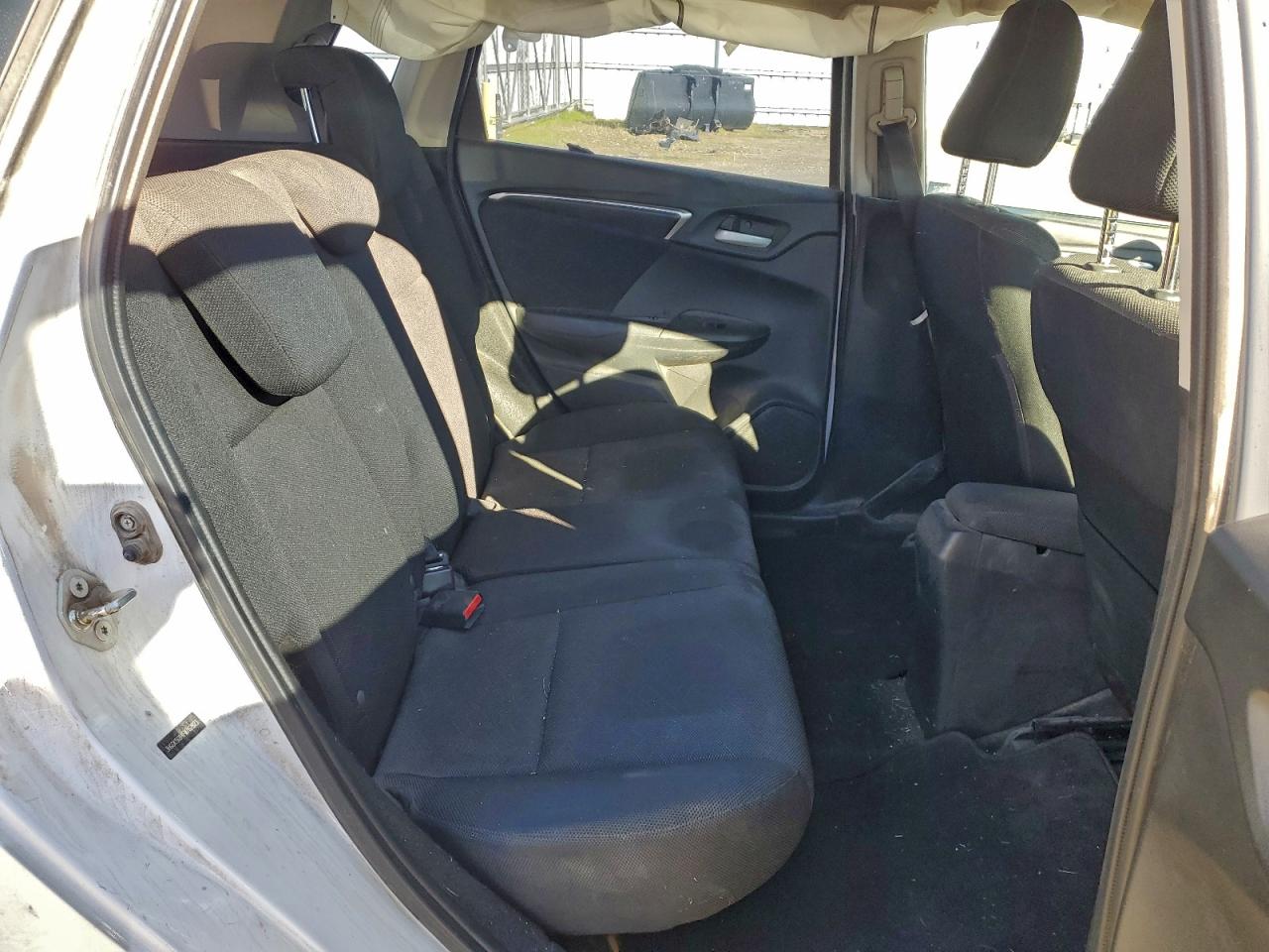 2015 Honda Fit Ex VIN: 3HGGK5G84FM762823 Lot: 92955925