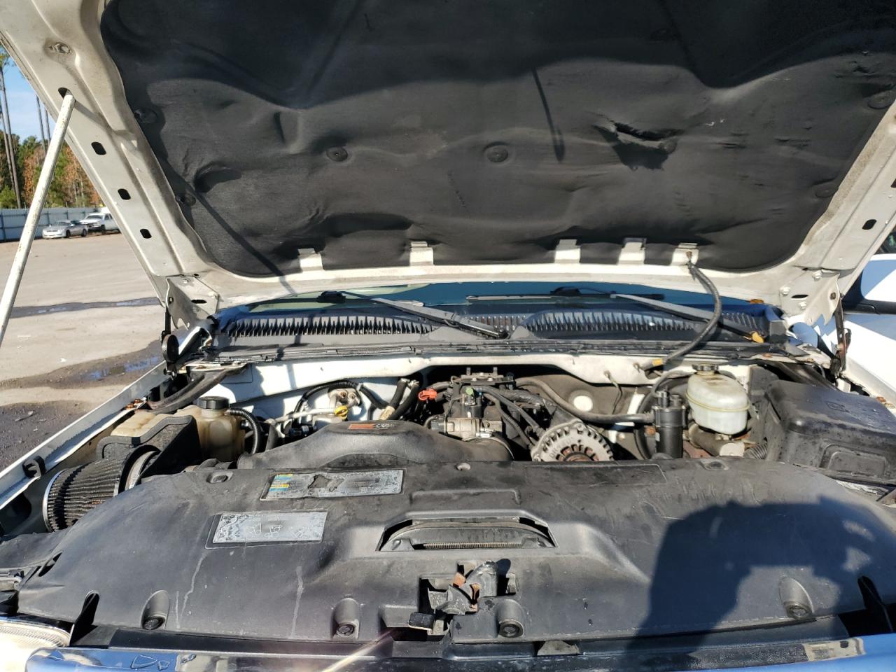 2005 GMC Sierra K1500 Denali VIN: 2GTEK63N251318787 Lot: 93268355