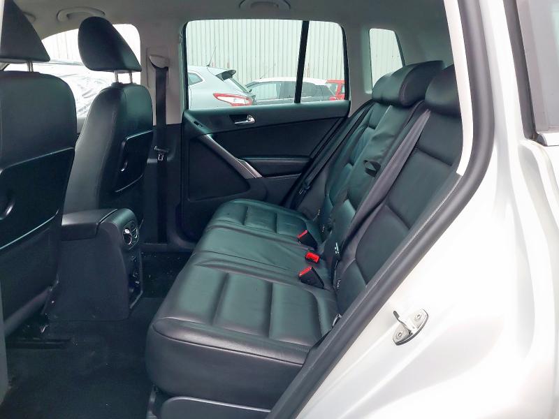 2009 VOLKSWAGEN TIGUAN 2.0 TDI SPORT 5DR