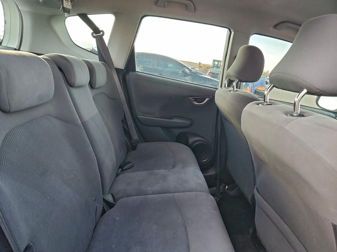 2010 Honda Fit VIN: JHMGE8G27AC034814 Lot: 93962885