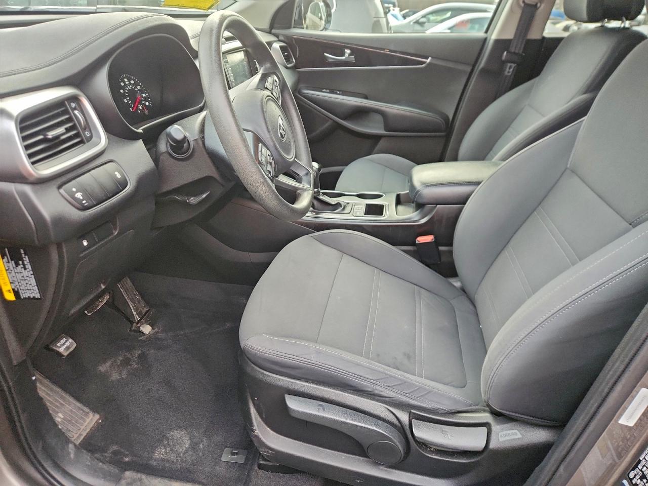 2016 Kia Sorento Lx VIN: 5XYPGDA34GG098111 Lot: 93692015