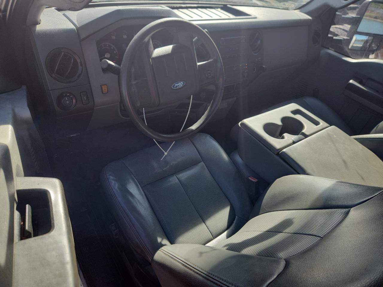 2014 Ford F250 Super Duty Utility / Service Truck VIN: 1FT7X2A64EEA49091 Lot: 92446645