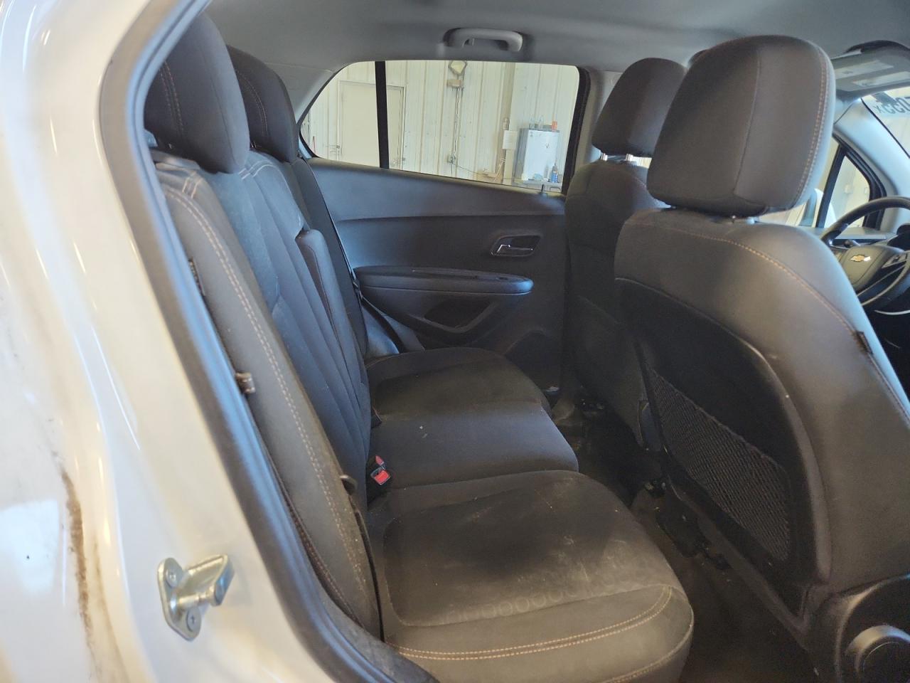 2019 Chevrolet Trax Ls VIN: 3GNCJKSB2KL405374 Lot: 92185055