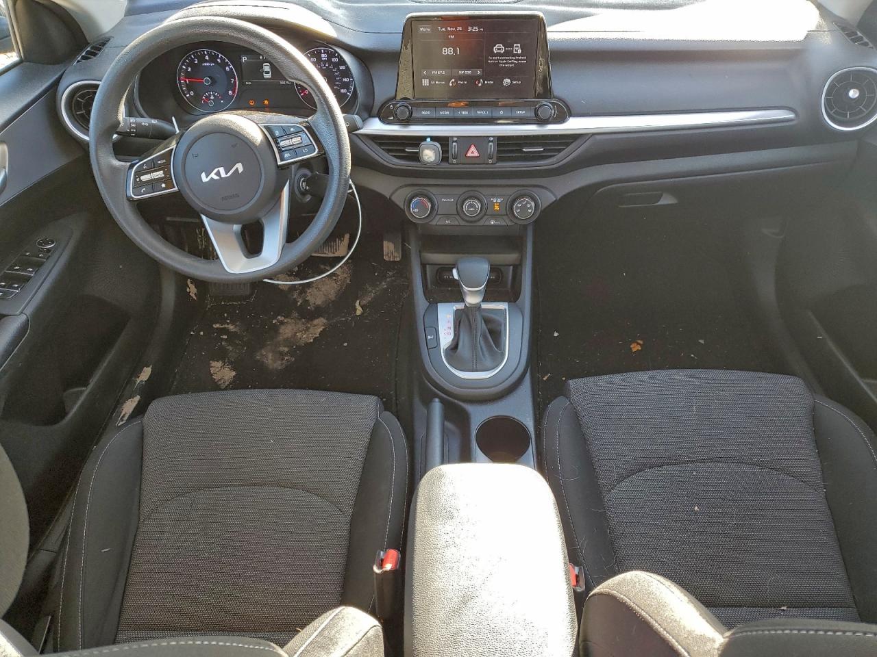 2023 Kia Forte Lx VIN: 3KPF24AD0PE538308 Lot: 94561065