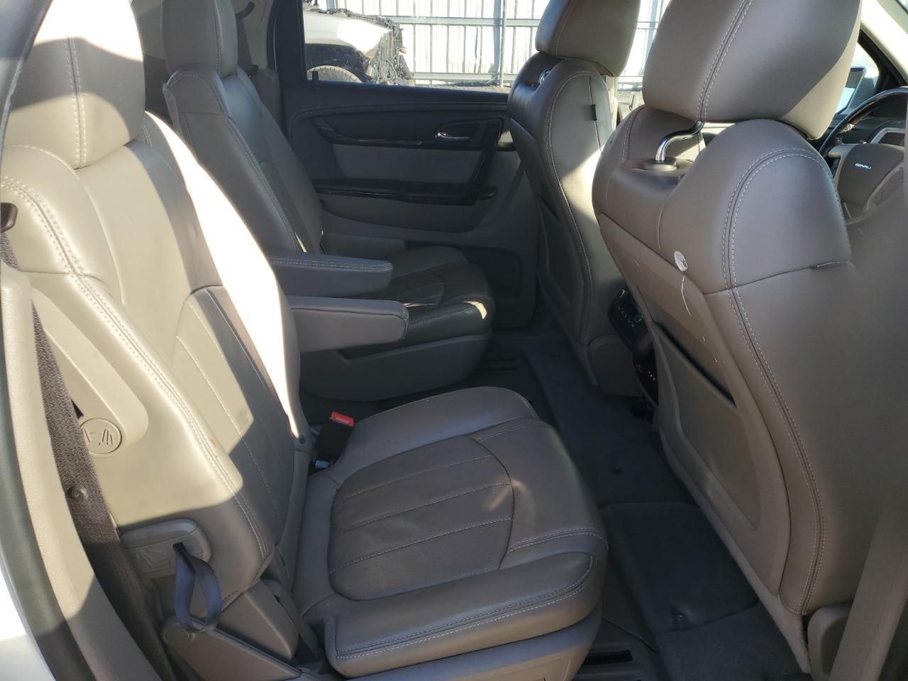 2014 GMC Acadia Denali VIN: 1GKKVTKD2EJ331597 Lot: 92616035