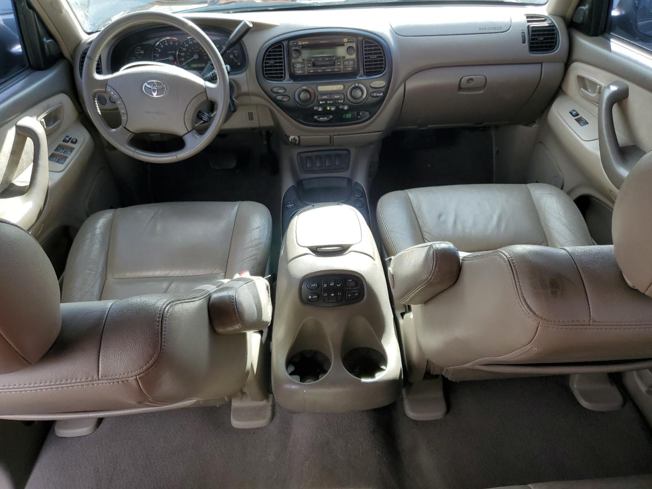 2005 Toyota Sequoia Sr5 VIN: 5TDZT34A75S244560 Lot: 91915235