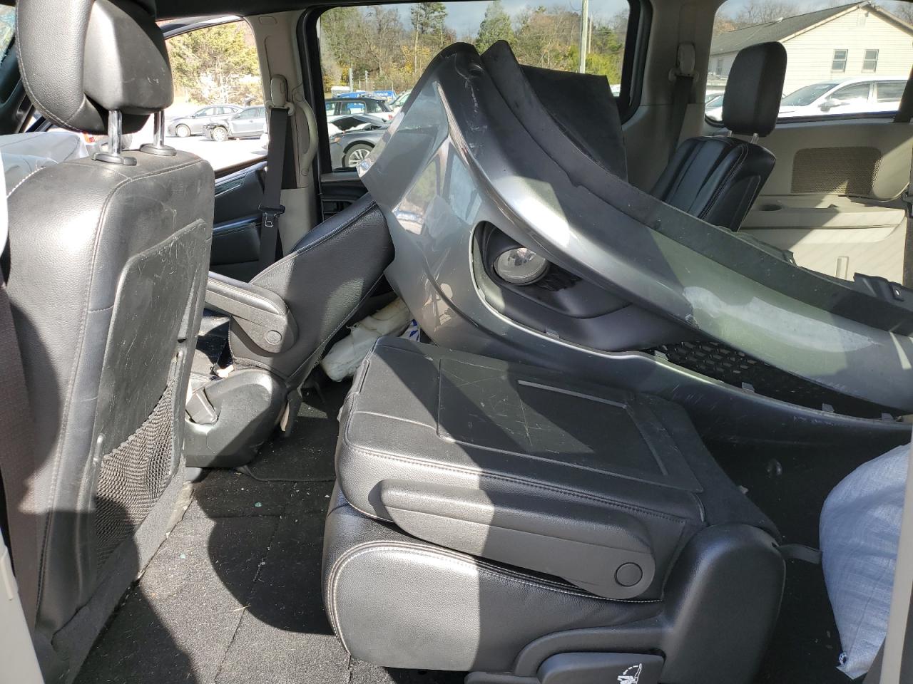 2019 Dodge Grand Caravan Sxt VIN: 2C4RDGCGXKR619663 Lot: 92415995