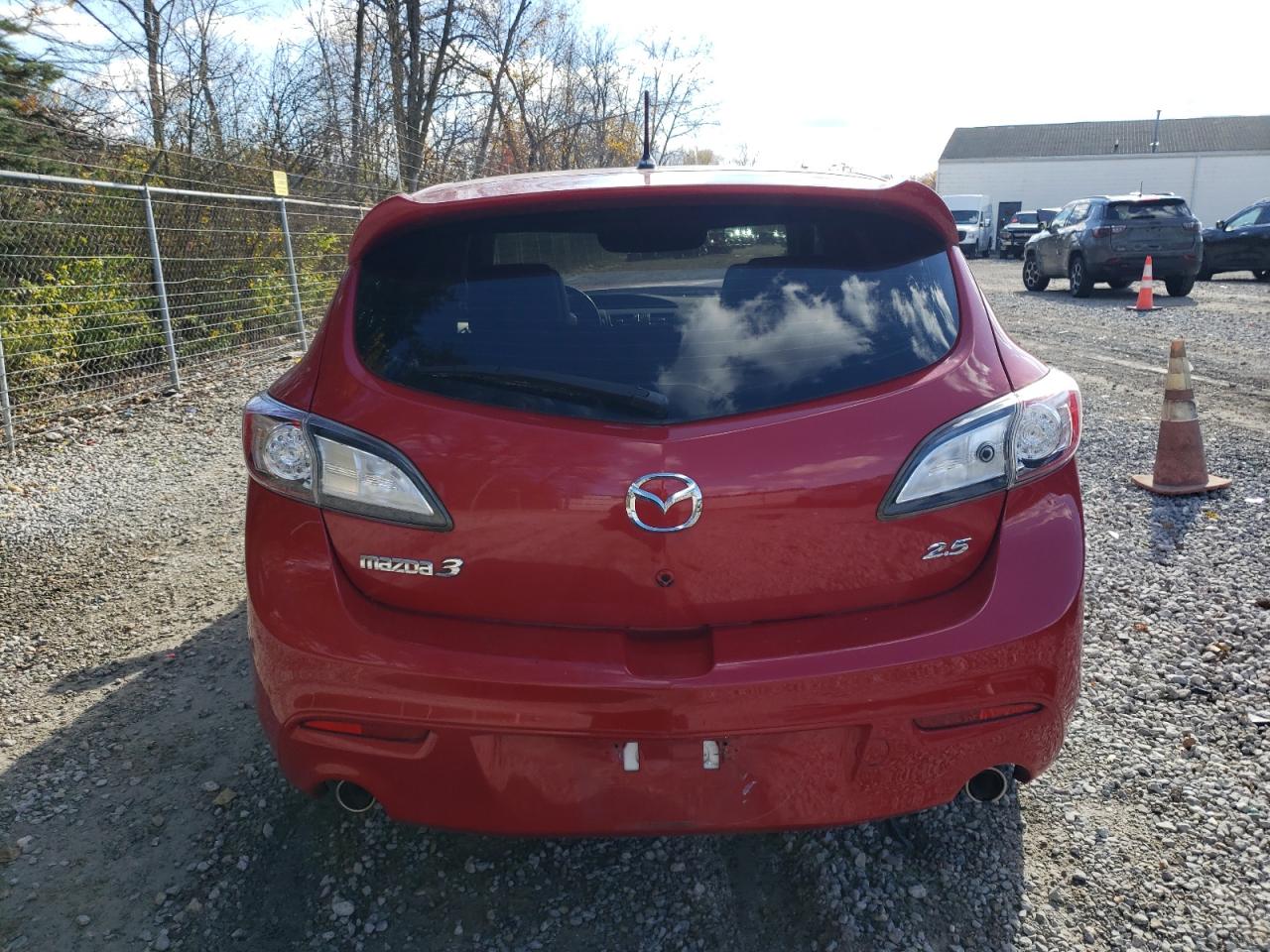 2012 Mazda 3 S VIN: JM1BL1M58C1557619 Lot: 90850055