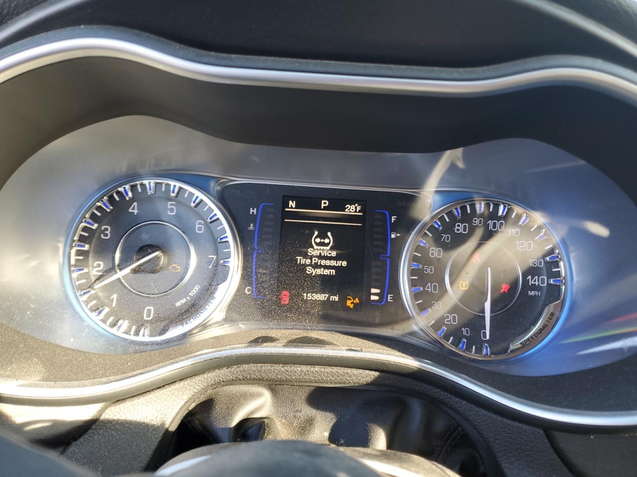 2015 Chrysler 200 Limited VIN: 1C3CCCAB3FN718616 Lot: 91912625