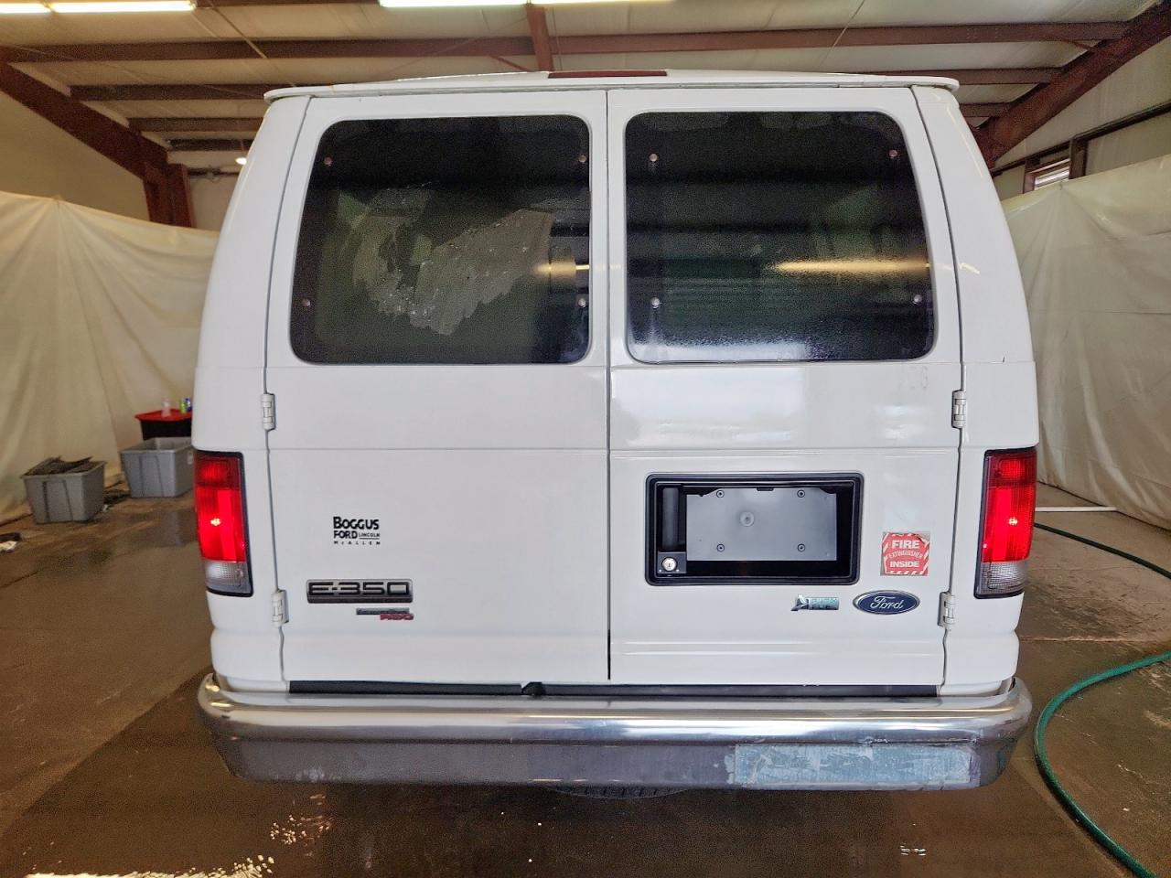 2013 Ford Econoline E350 Super Duty Wagon VIN: 1FBNE3BL7DDA48825 Lot: 92715655