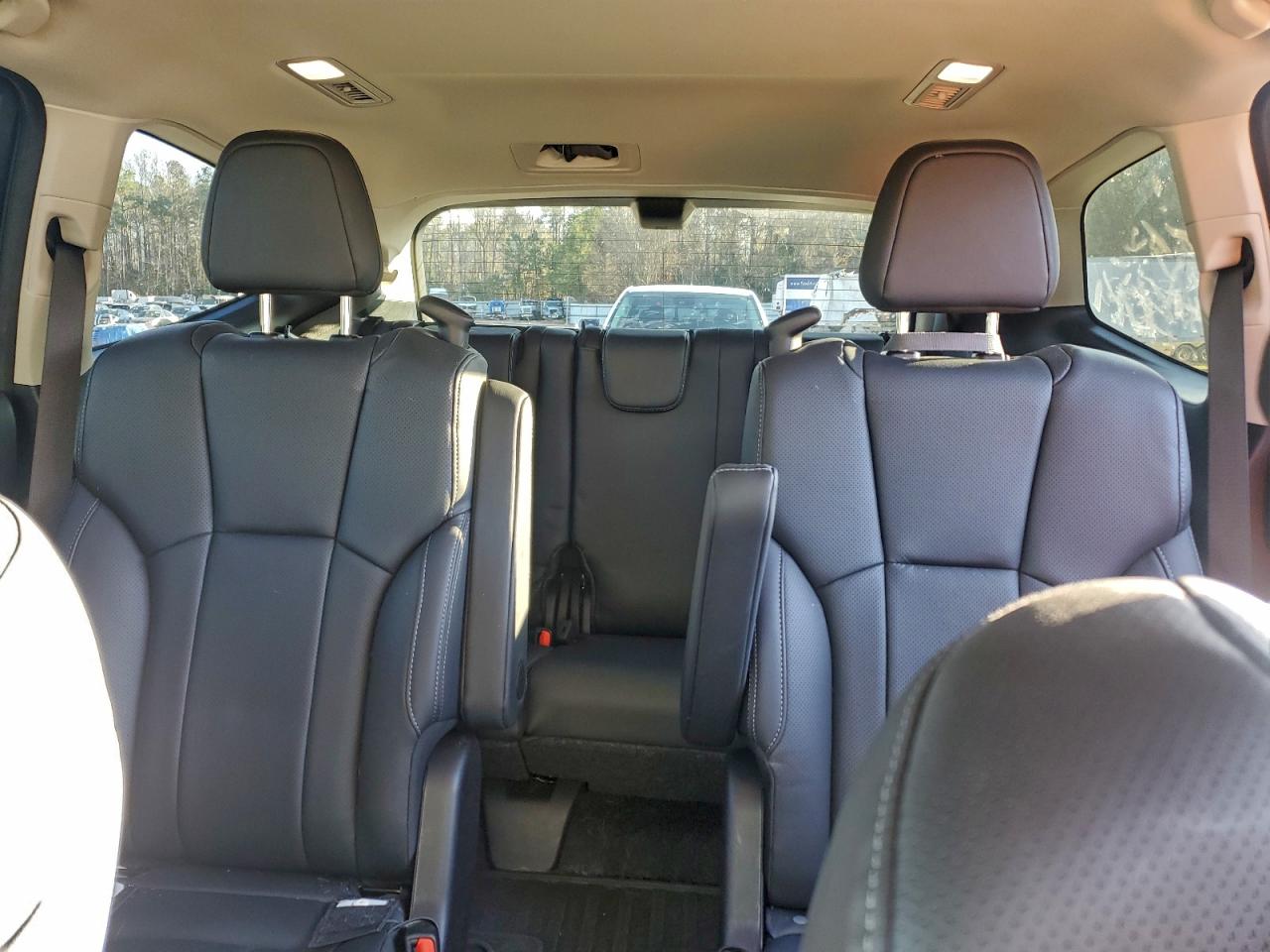 2025 Subaru Ascent Touring VIN: 4S4WMAUD4S3420830 Lot: 93917865