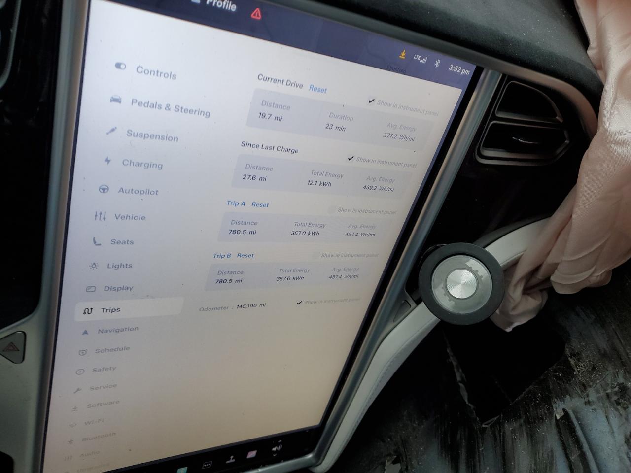 2016 Tesla Model X VIN: 5YJXCBE22GF006633 Lot: 92647515