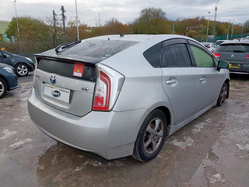 2012 TOYOTA PRIUS HYBRID 