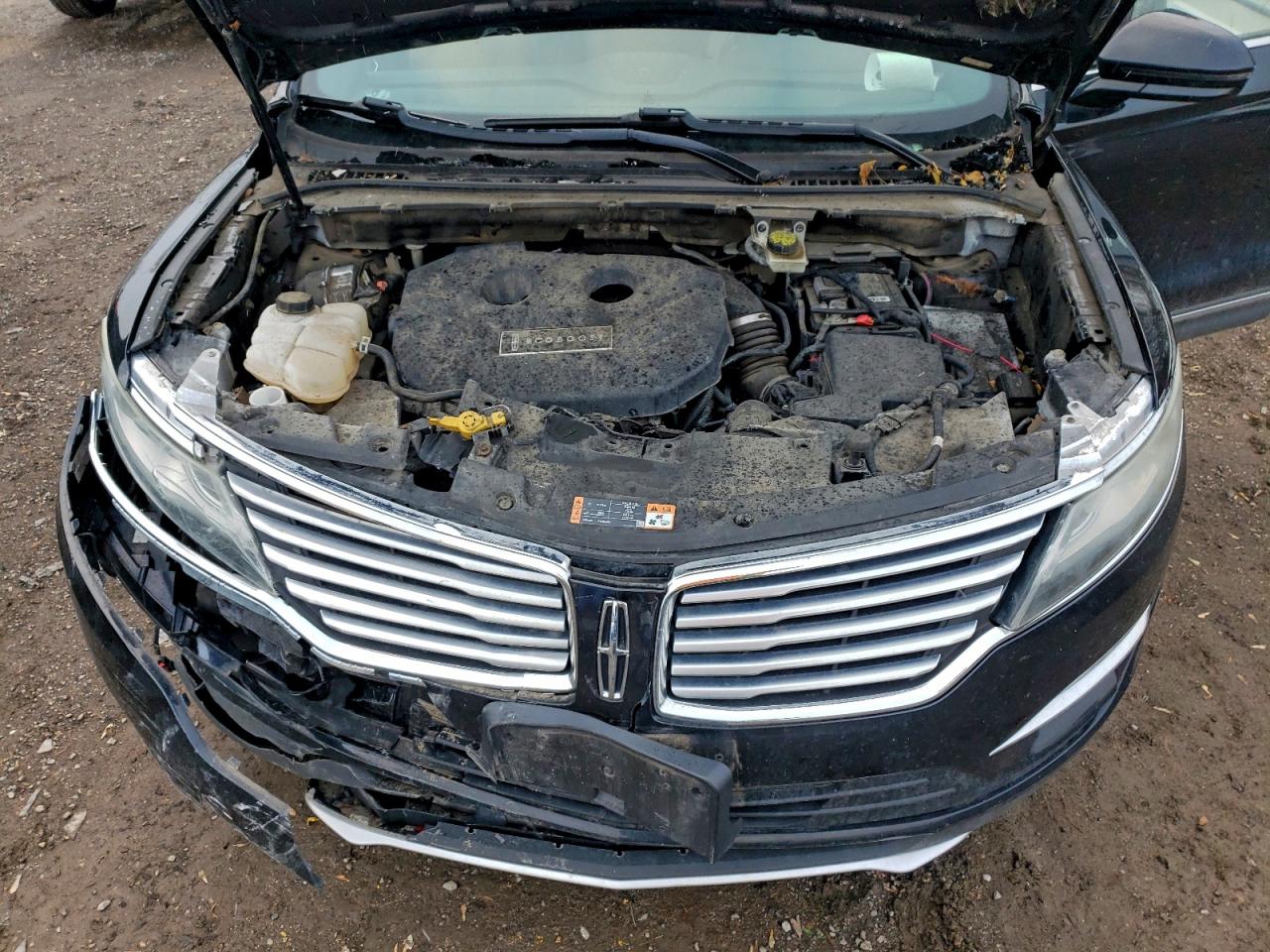 2015 Lincoln Mkc VIN: 5LMCJ2A9XFUJ34981 Lot: 94641405