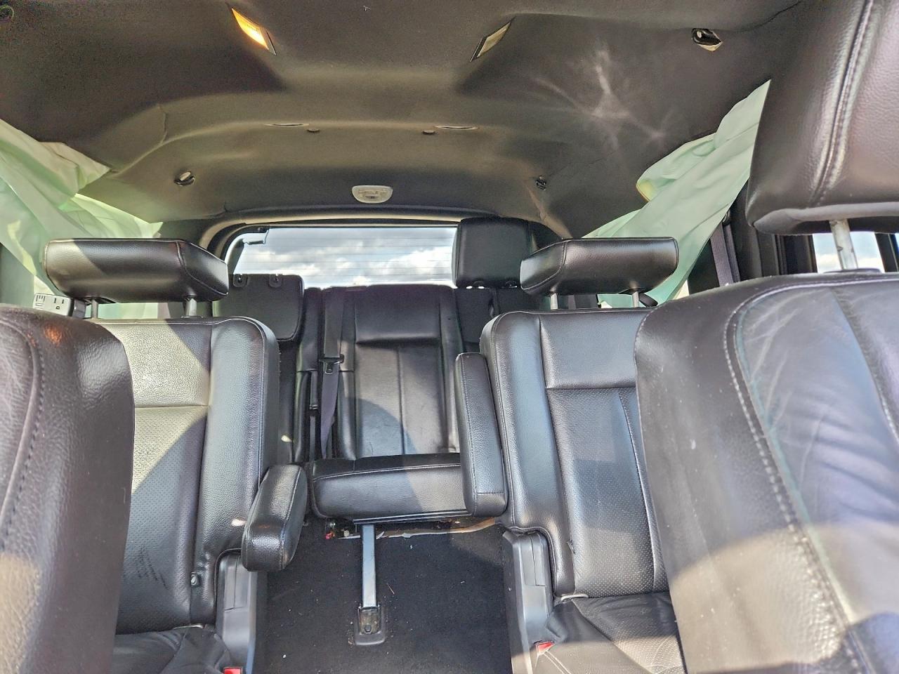 2010 Ford Expedition Limited VIN: 1FMJU1K56AEA43877 Lot: 93931845