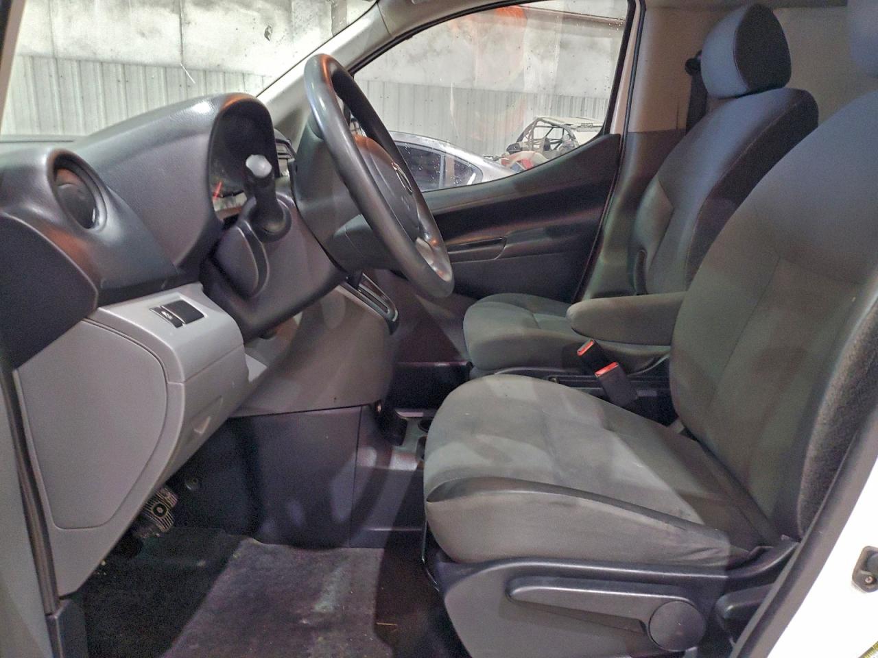 2015 Nissan Nv200 2.5S VIN: 3N6CM0KN7FK697515 Lot: 94084535