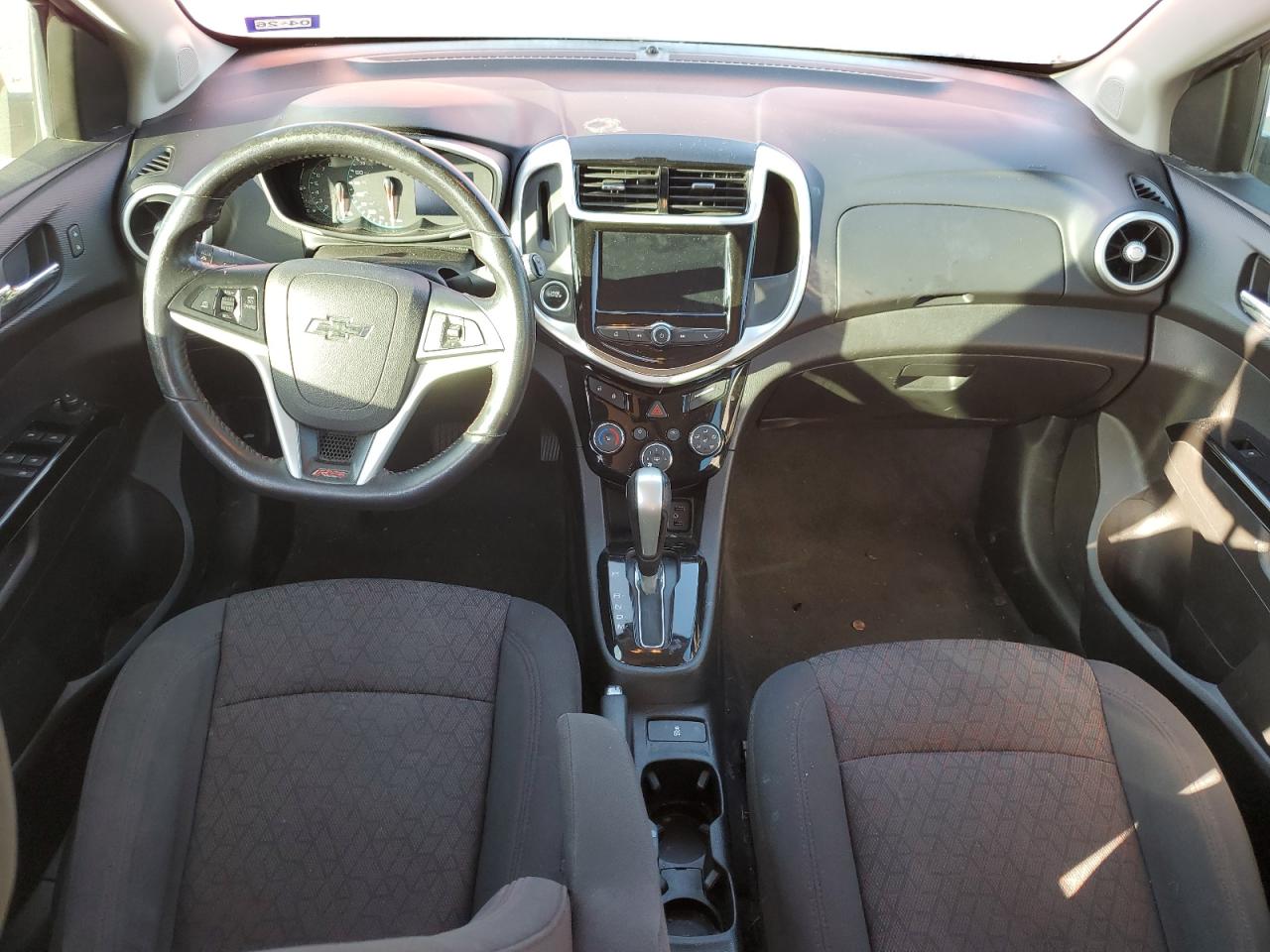 2020 Chevrolet Sonic Lt VIN: 1G1JD6SB4L4100831 Lot: 92189335