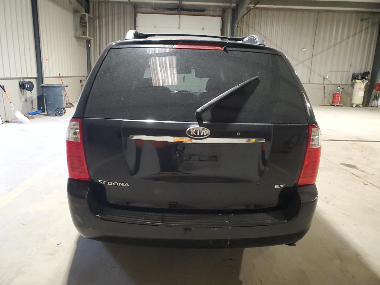 2008 Kia Sedona Ex VIN: KNDMB233186264351 Lot: 92851775