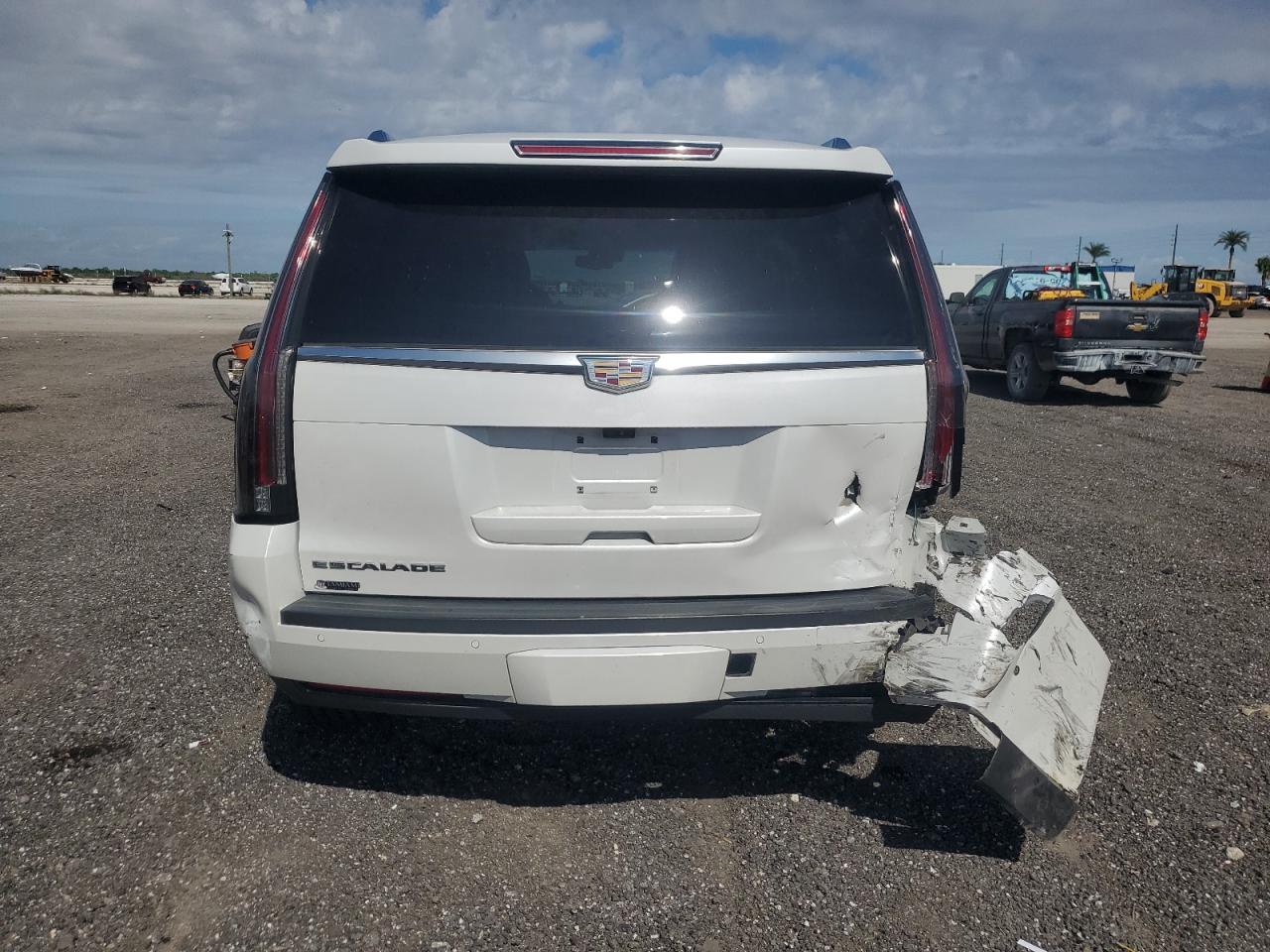 2017 Cadillac Escalade Premium Luxury VIN: 1GYS4CKJ3HR296816 Lot: 91823865