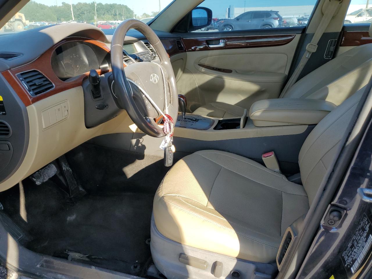 2013 Hyundai Genesis 3.8L VIN: KMHGC4DD4DU220794 Lot: 92636875