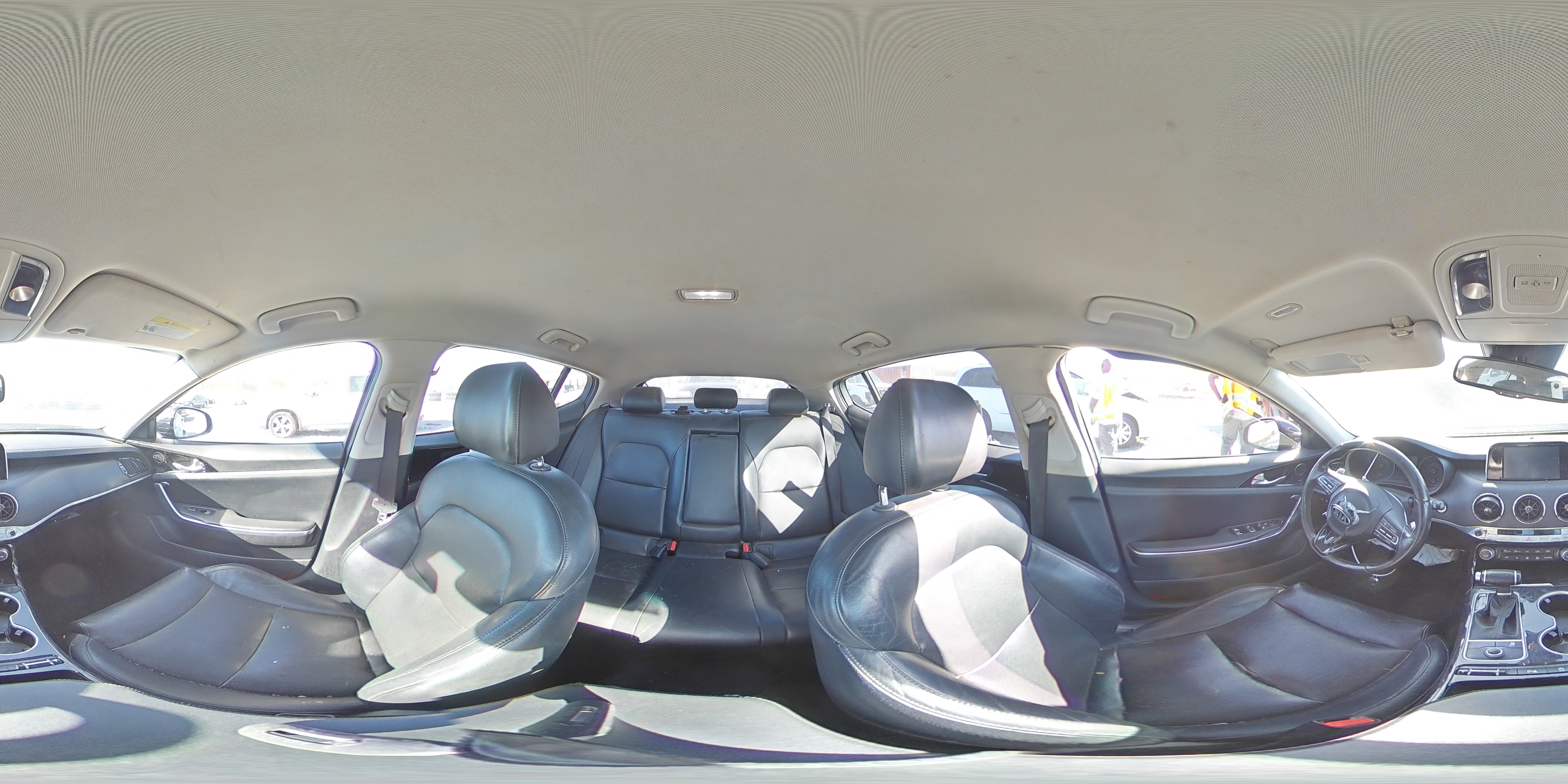 2018 Kia Stinger VIN: KNAE15LA1J6035131 Lot: 92852215