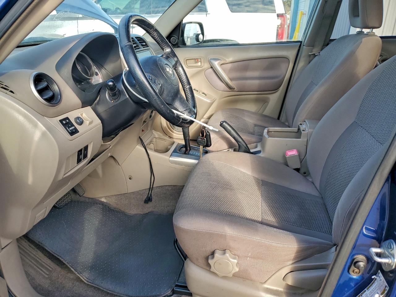 2004 Toyota Rav4 VIN: JTEGD20V740012402 Lot: 93625335