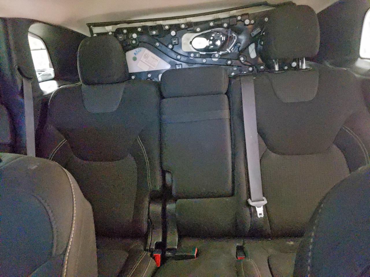 2016 Jeep Cherokee Latitude VIN: 1C4PJLCB4GW217522 Lot: 93601225