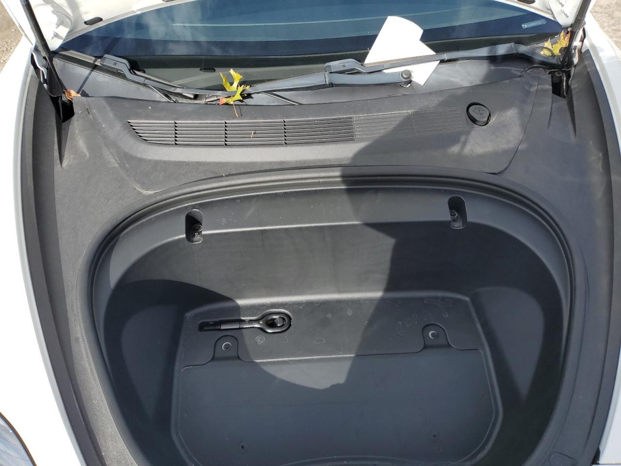 2020 Tesla Model 3 VIN: 5YJ3E1EB5LF717532 Lot: 92460185