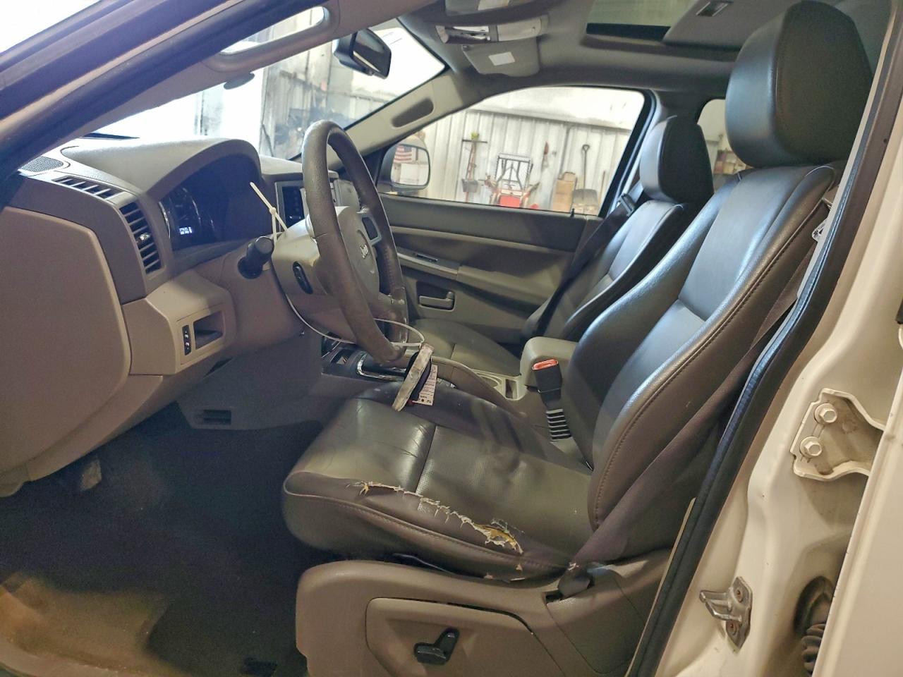 2008 Jeep Grand Cherokee Laredo VIN: 1J8GR48K68C196515 Lot: 93265695