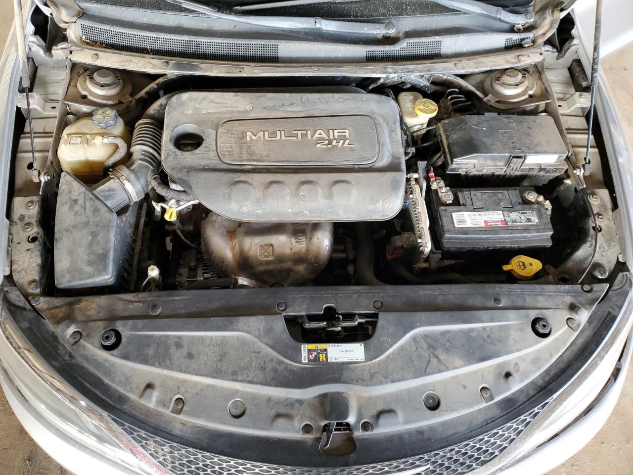 2015 Chrysler 200 Limited VIN: 1C3CCCAB3FN502412 Lot: 93566995