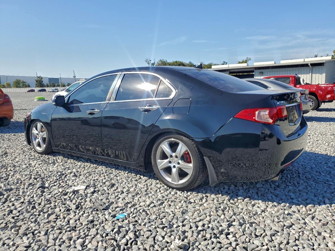 Фото: JH4CU2F45DC011747