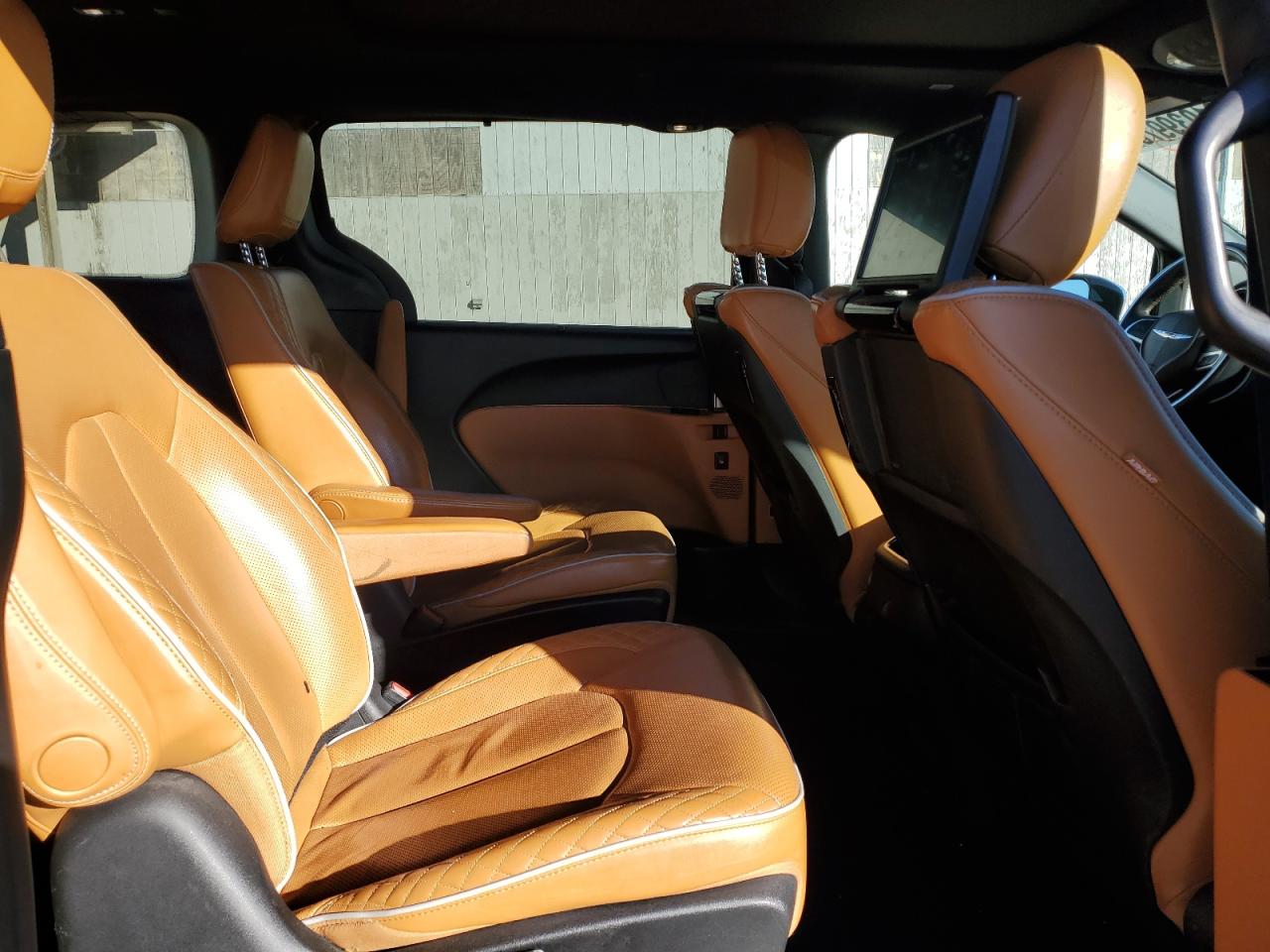 2021 Chrysler Pacifica Pinnacle VIN: 2C4RC3PG6MR501943 Lot: 91039975