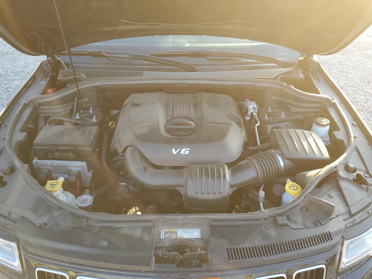 2015 Jeep Grand Cherokee Limited VIN: 1C4RJEBG9FC238688 Lot: 92715325