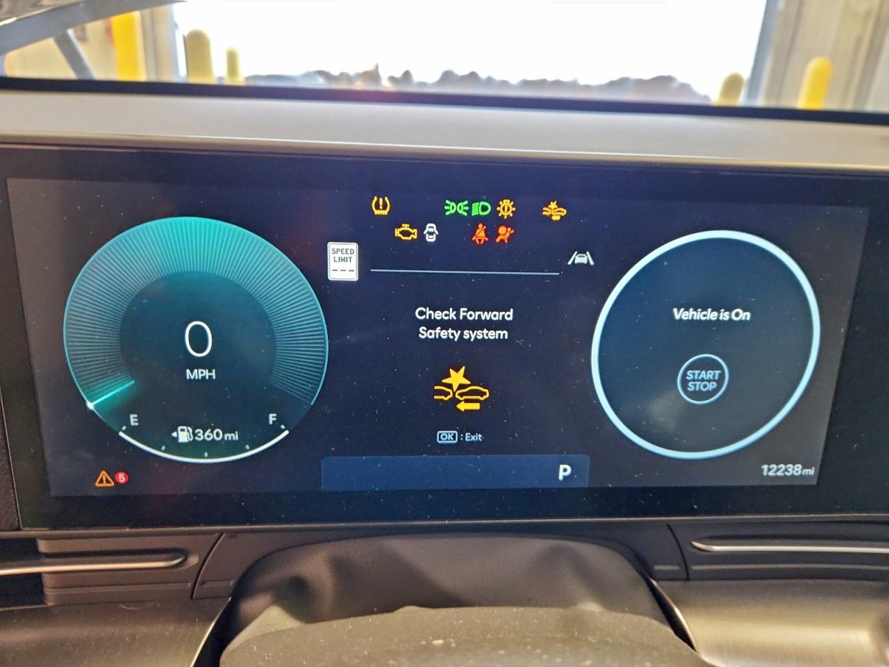 2025 Hyundai Kona Limited VIN: KM8HE3A32SU281577 Lot: 93711215