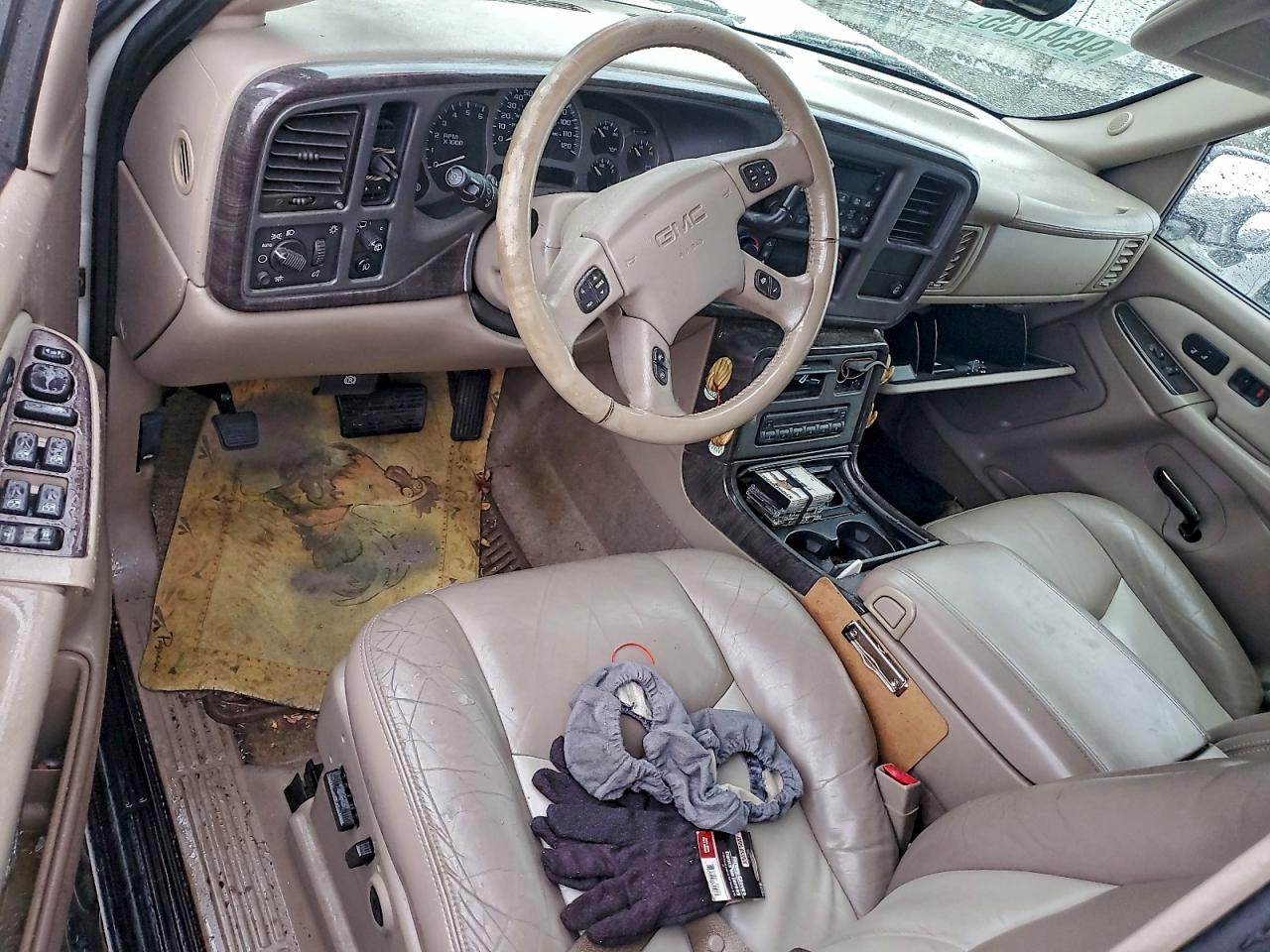 2004 GMC Yukon Denali VIN: 1GKEK63U54J209496 Lot: 94347235