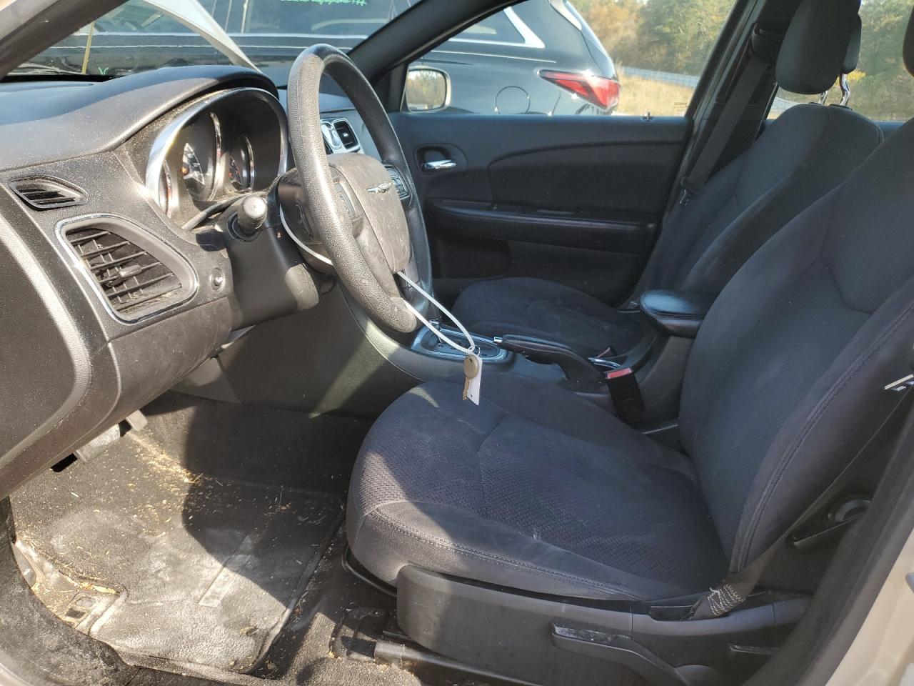 2013 Chrysler 200 Lx VIN: 1C3CCBAB9DN686553 Lot: 91575925