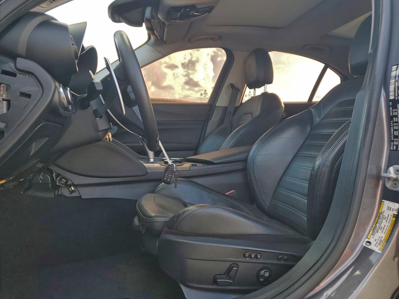 2017 Alfa Romeo Giulia Ti VIN: ZARFAECN3H7530029 Lot: 94087445