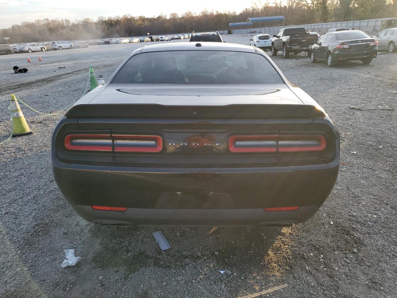2018 Dodge Challenger R/T VIN: 2C3CDZBT9JH298207 Lot: 92412585