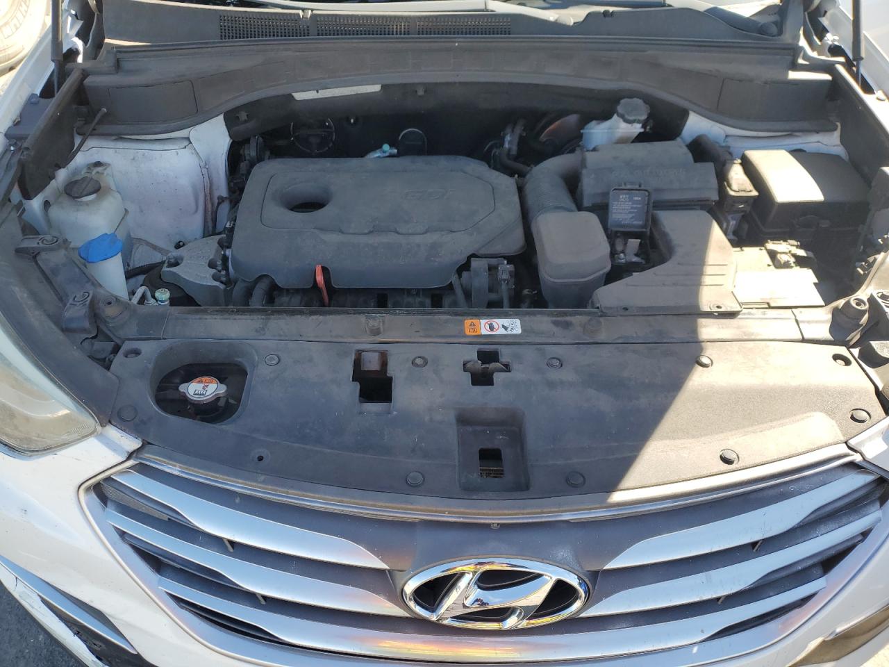 2018 Hyundai Santa Fe Sport VIN: 5XYZT3LB4JG569877 Lot: 92531935