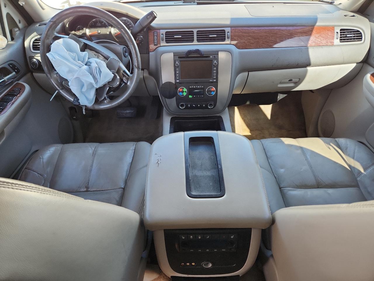 2008 GMC Yukon Xl C1500 VIN: 1GKFC16J98R203195 Lot: 92312475