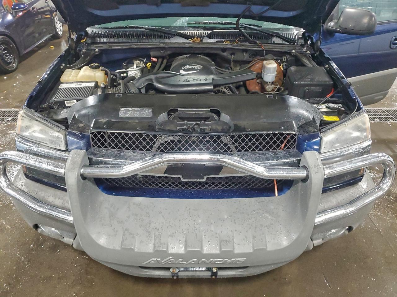 2002 Chevrolet Avalanche K1500 VIN: 3GNEK13T42G304630 Lot: 93634315